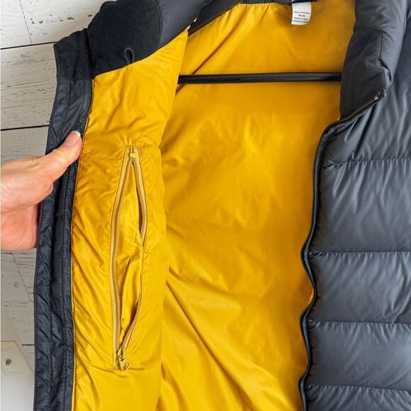 REI - Men’s Navy Blue Down Puffer Jacket Vest - Picture 5 of 5